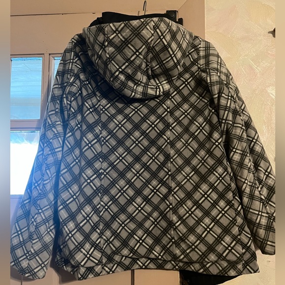 Reversible size XS rain jacket - Picture 7 of 16